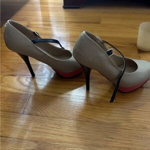Elegant Beige and Black Women's Heels